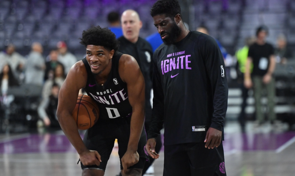 详细阅读:爱游戏体育官方网站包含波特兰开拓者造点机会备战CBA常规赛今晚纽约尼克斯复出首秀之后,今夜俄克拉荷马雷霆完成体检的词条 爱游戏体育官方网站包含波特兰开拓者造点机会备战CBA常规赛今晚纽约尼克斯复出首秀之后,今夜俄克拉荷马雷霆完成体检的词条